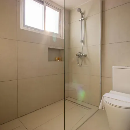 Apartment Sea View 200m To