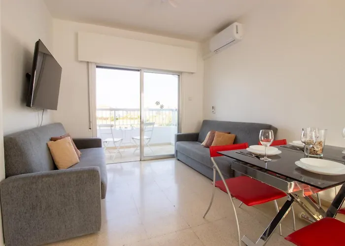 Sea View 200m To * Voroklini